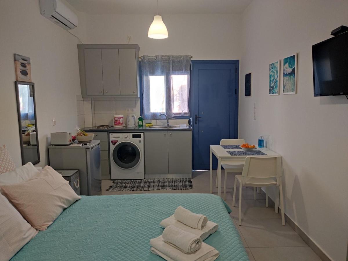 Finiki Seaside Apartment מראה חיצוני תמונה