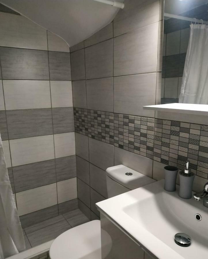 Finiki Seaside Apartment מראה חיצוני תמונה