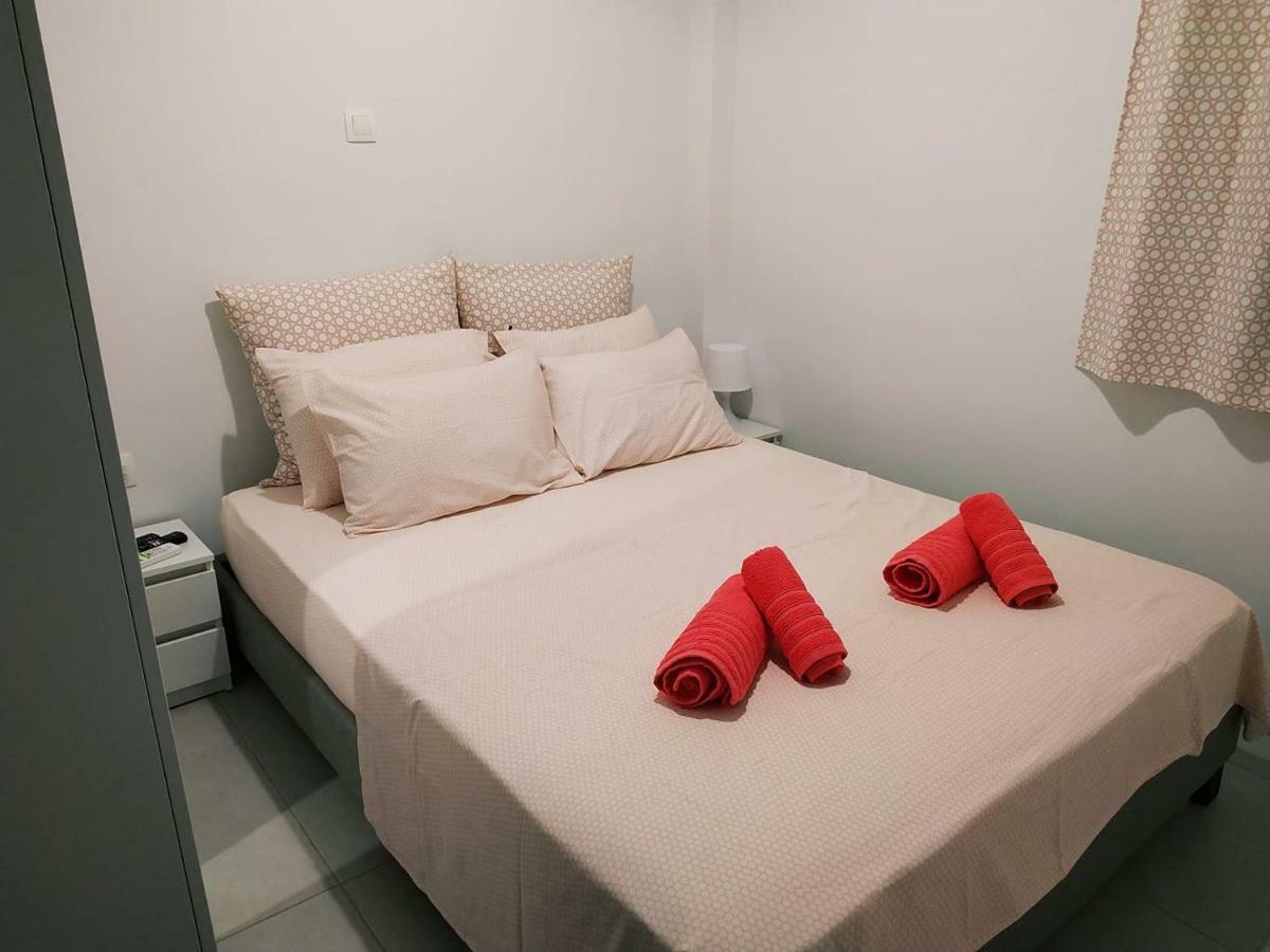 Finiki Seaside Apartment מראה חיצוני תמונה